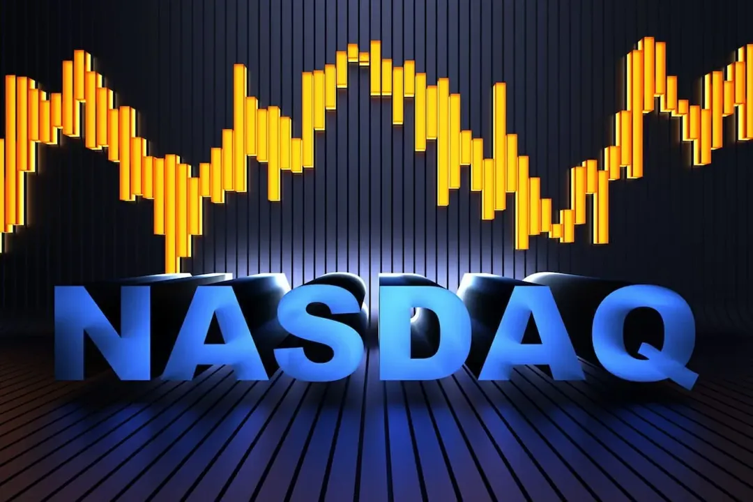  شاخص‌های معروفی مانند نزدک (Nasdaq)، به دلیل تأثیرپذیری از عوامل اقتصادی کلان و رفتار سرمایه‌گذاران ارتباطات قابل‌توجهی را نشان داده‌اند.
